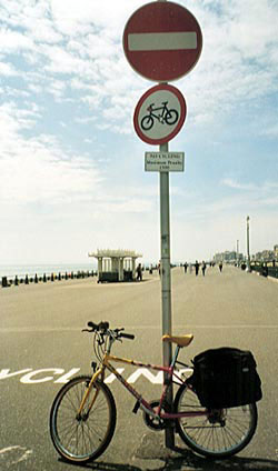 Hove's cycle-unfriendly seafront